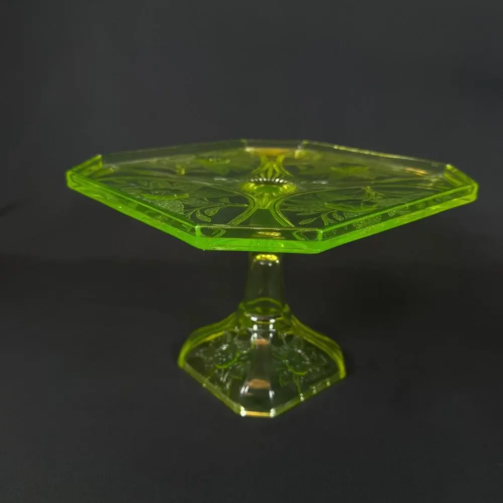Vintage large vaseline Uranium Glass green Cake Stand flowers Pattern h6